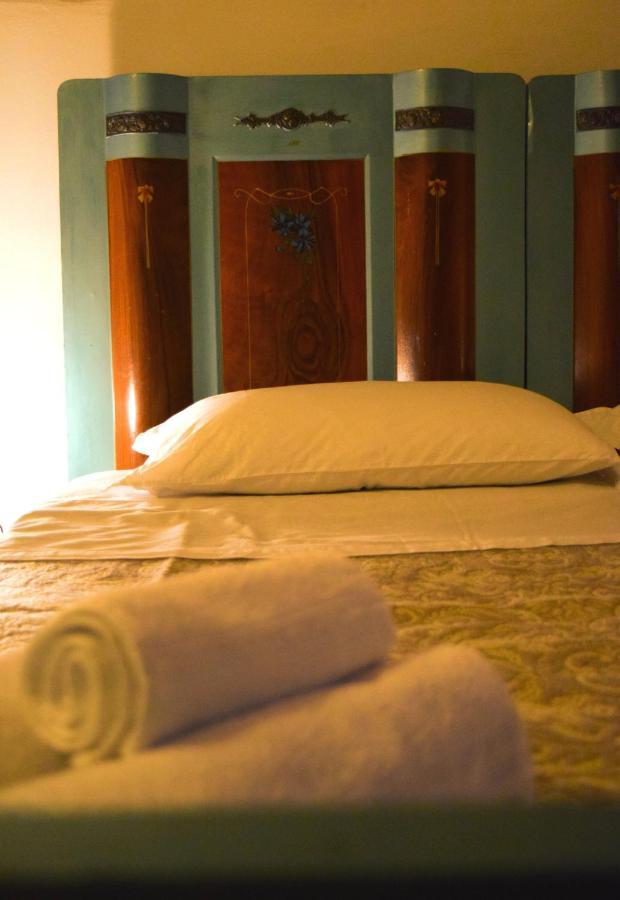 スルモナ Il Ciavattone Bed And Bike Bed & Breakfast エクステリア 写真